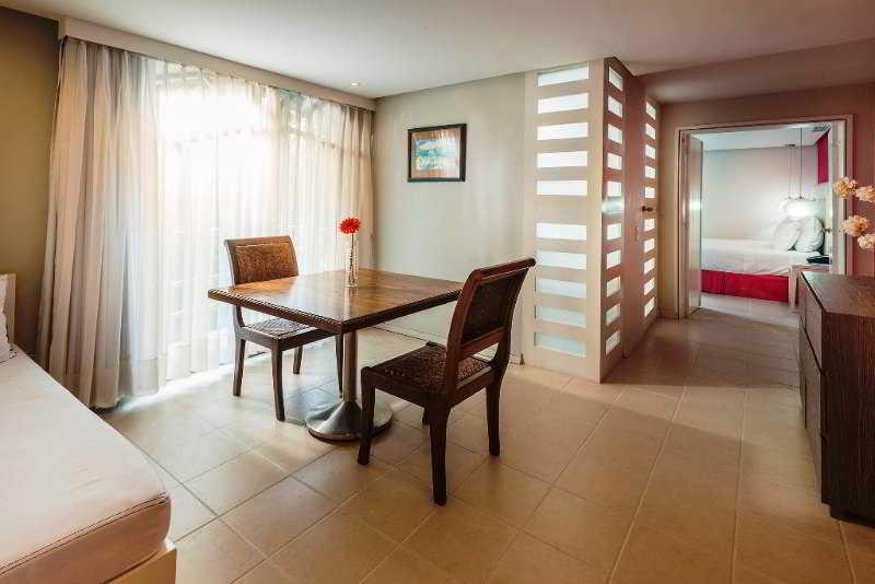 Country International Hotel 巴兰基亚 外观 照片