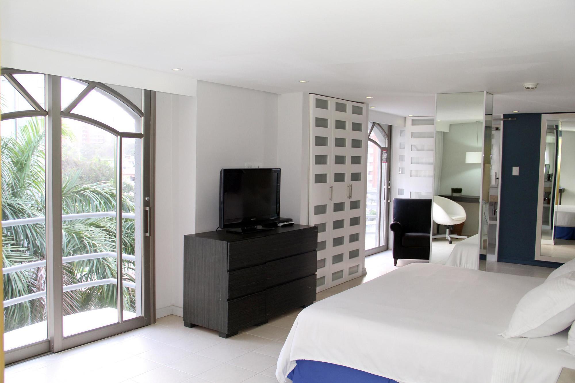 Country International Hotel 巴兰基亚 外观 照片